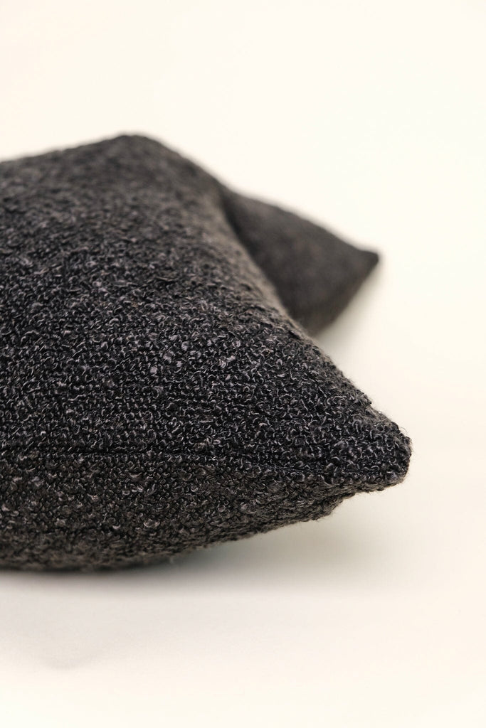 Boucle Lumbar: Truffle Classics Twenty Third by Deanne 