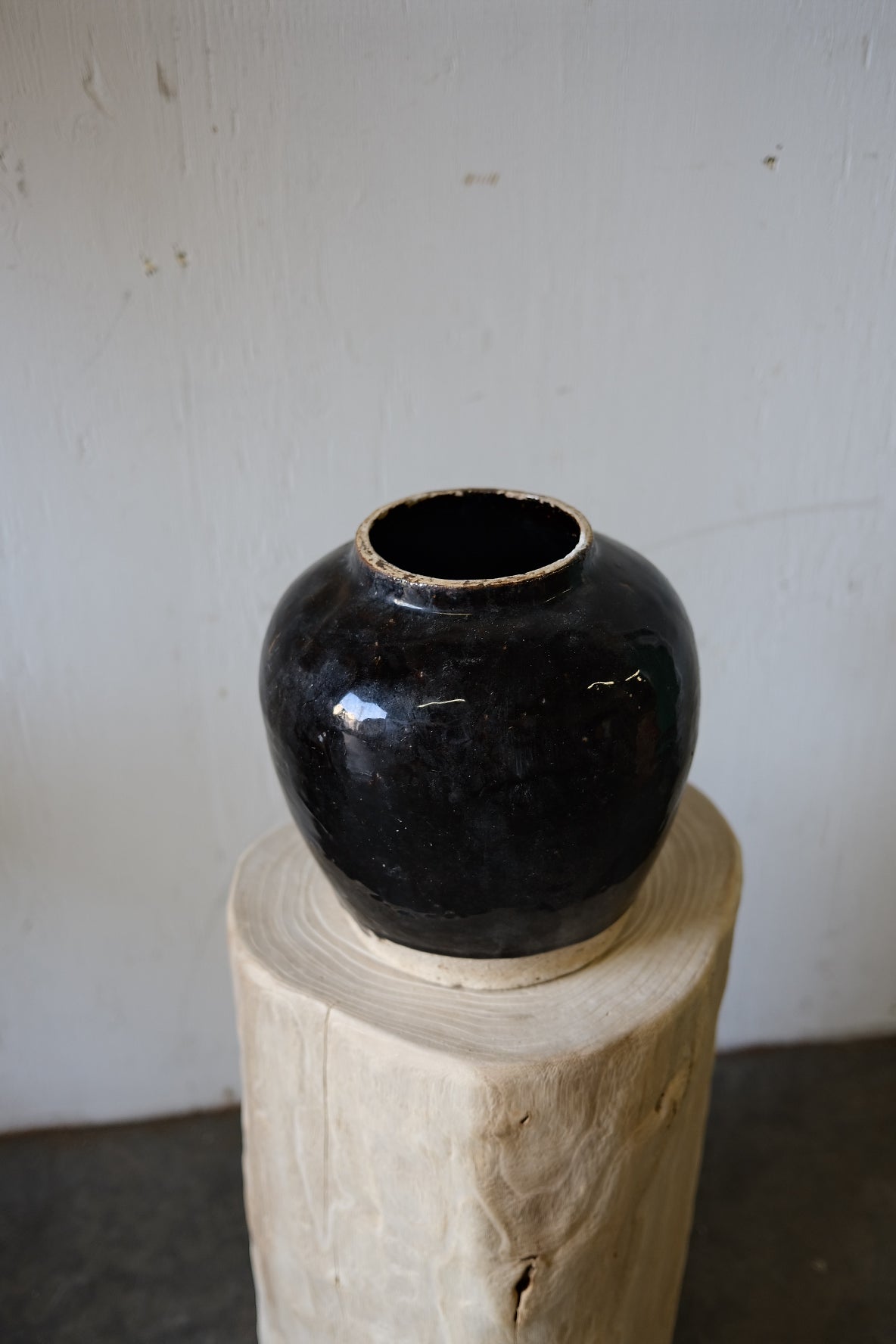 Antique Chinese Black Glazed Jar