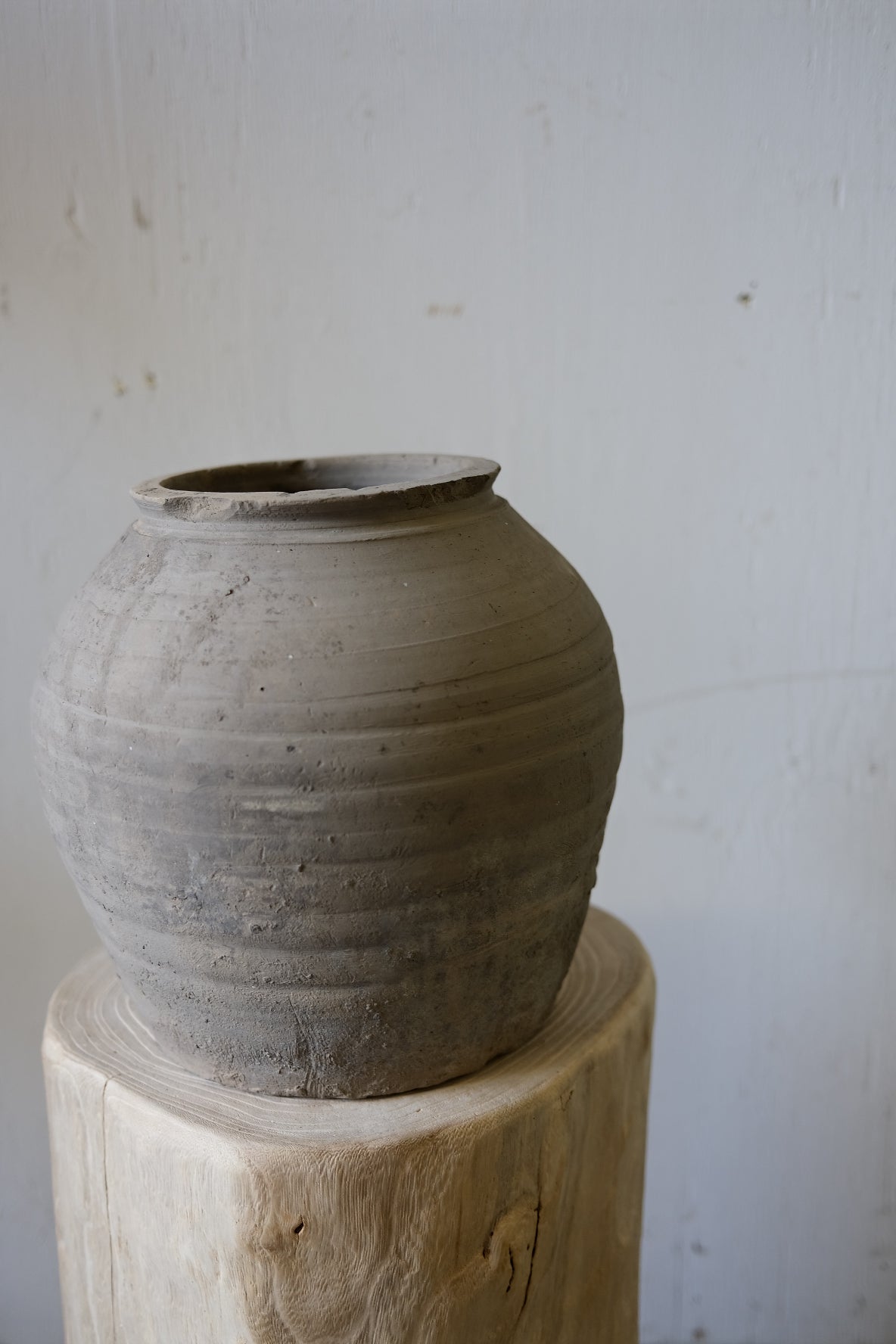 Large Gray Pot