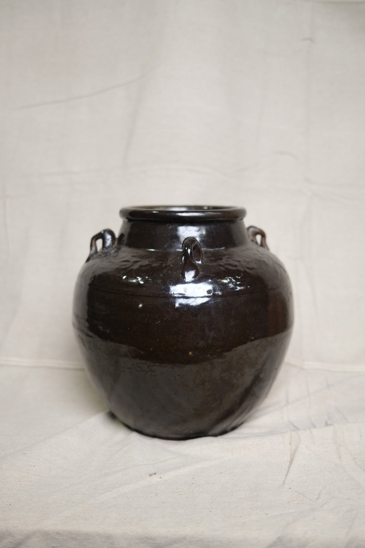 Chinese Polished Jar