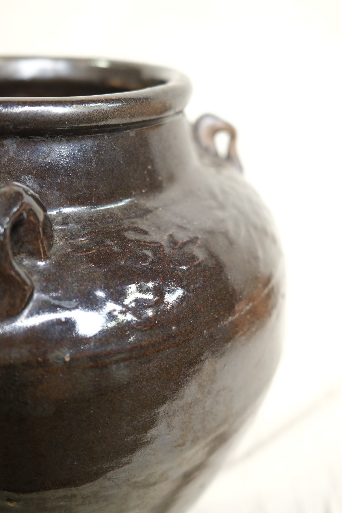 Chinese Polished Jar
