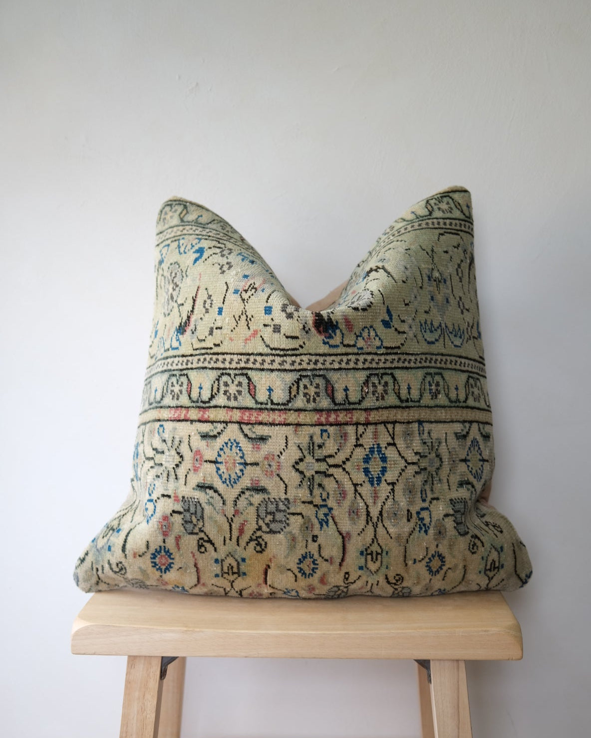 Adrienne Turkish Pillow Var.1