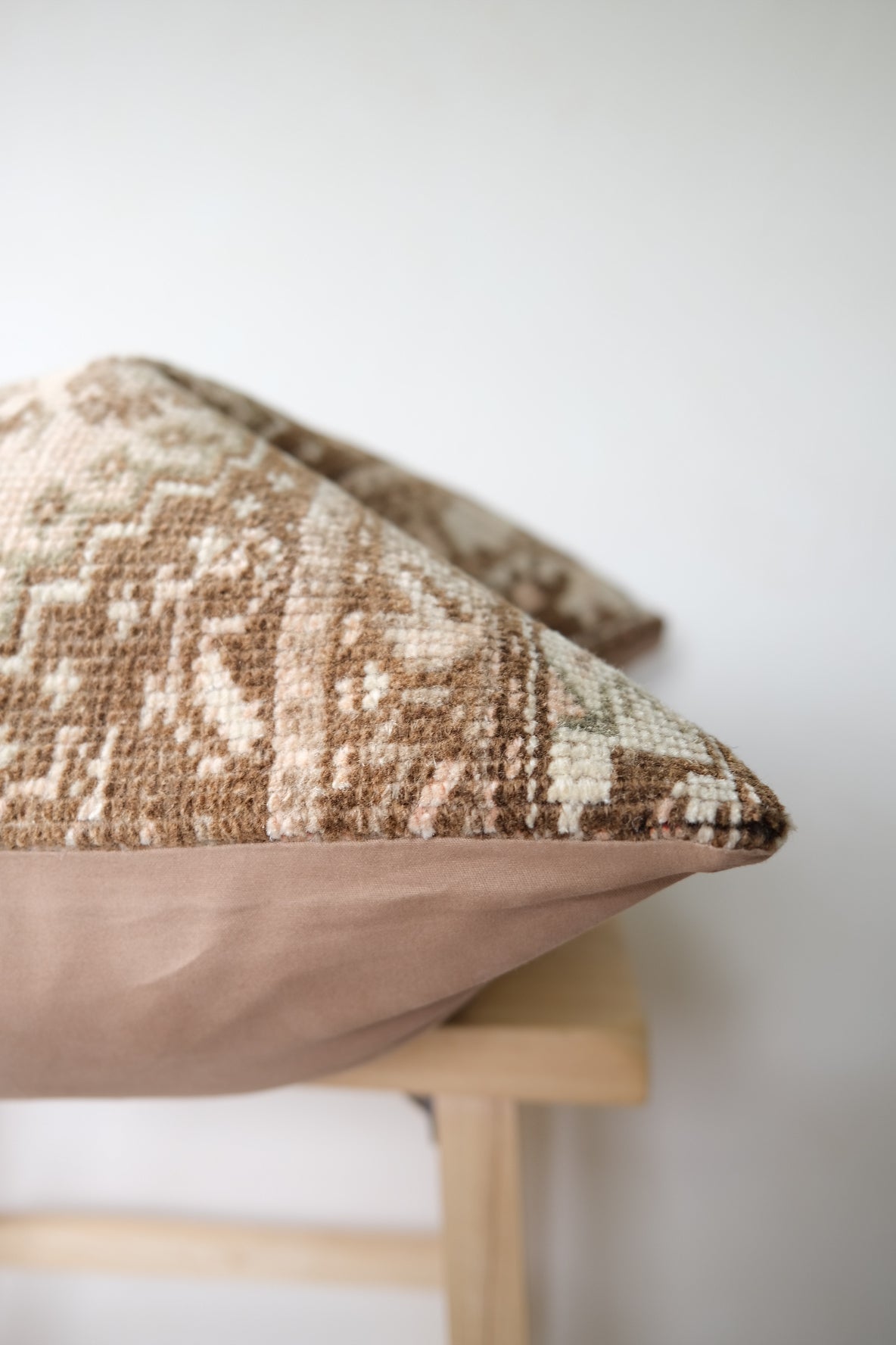 Sera Turkish Pillow Var. 1