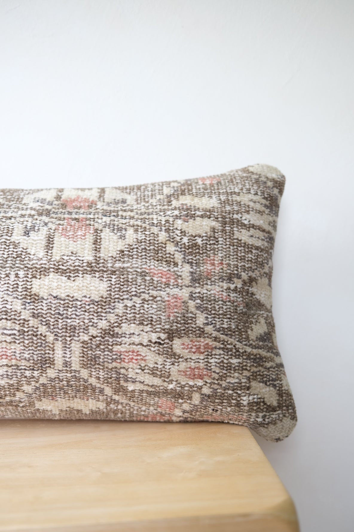 Olivia Turkish Lumbar