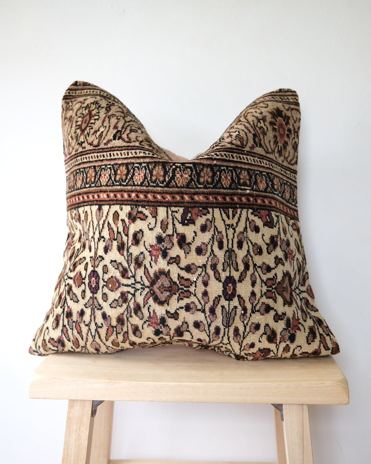 Omar Turkish Pillow