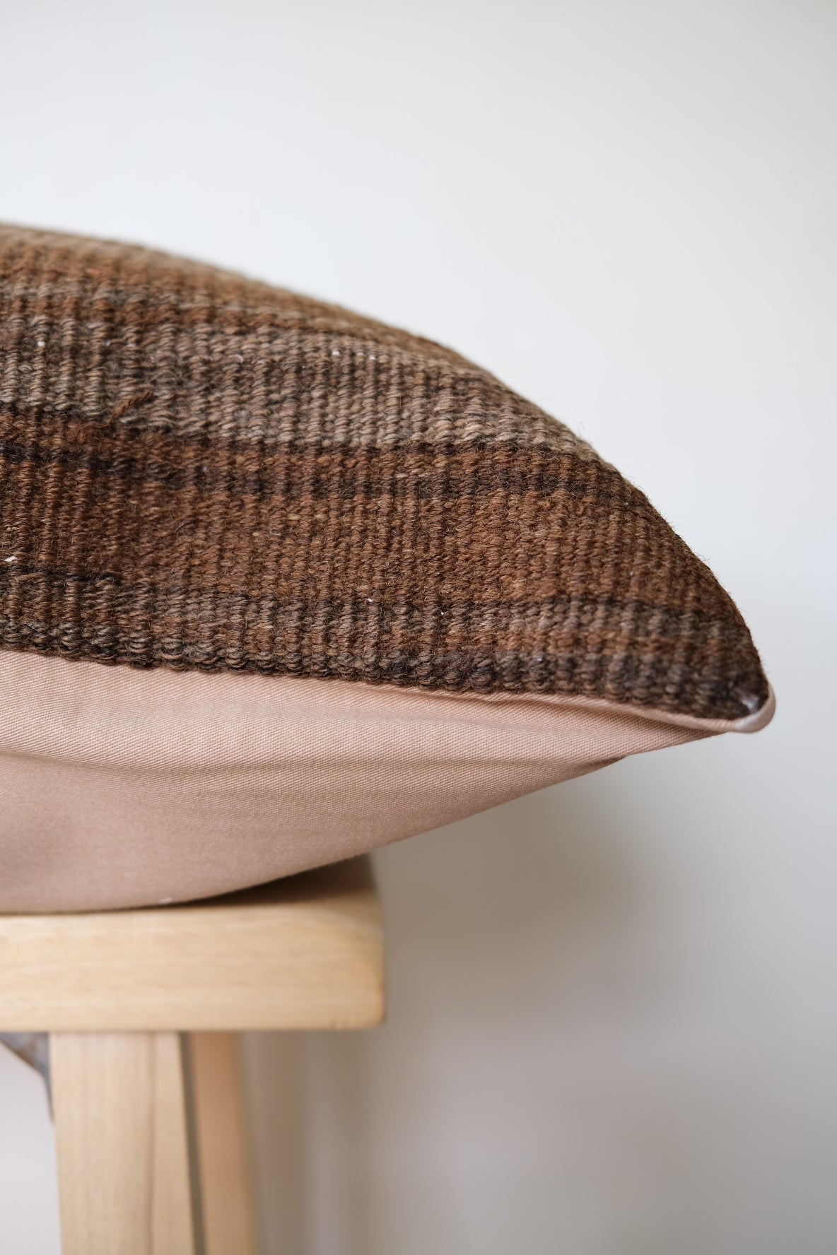 Emir Kilim Lumbar