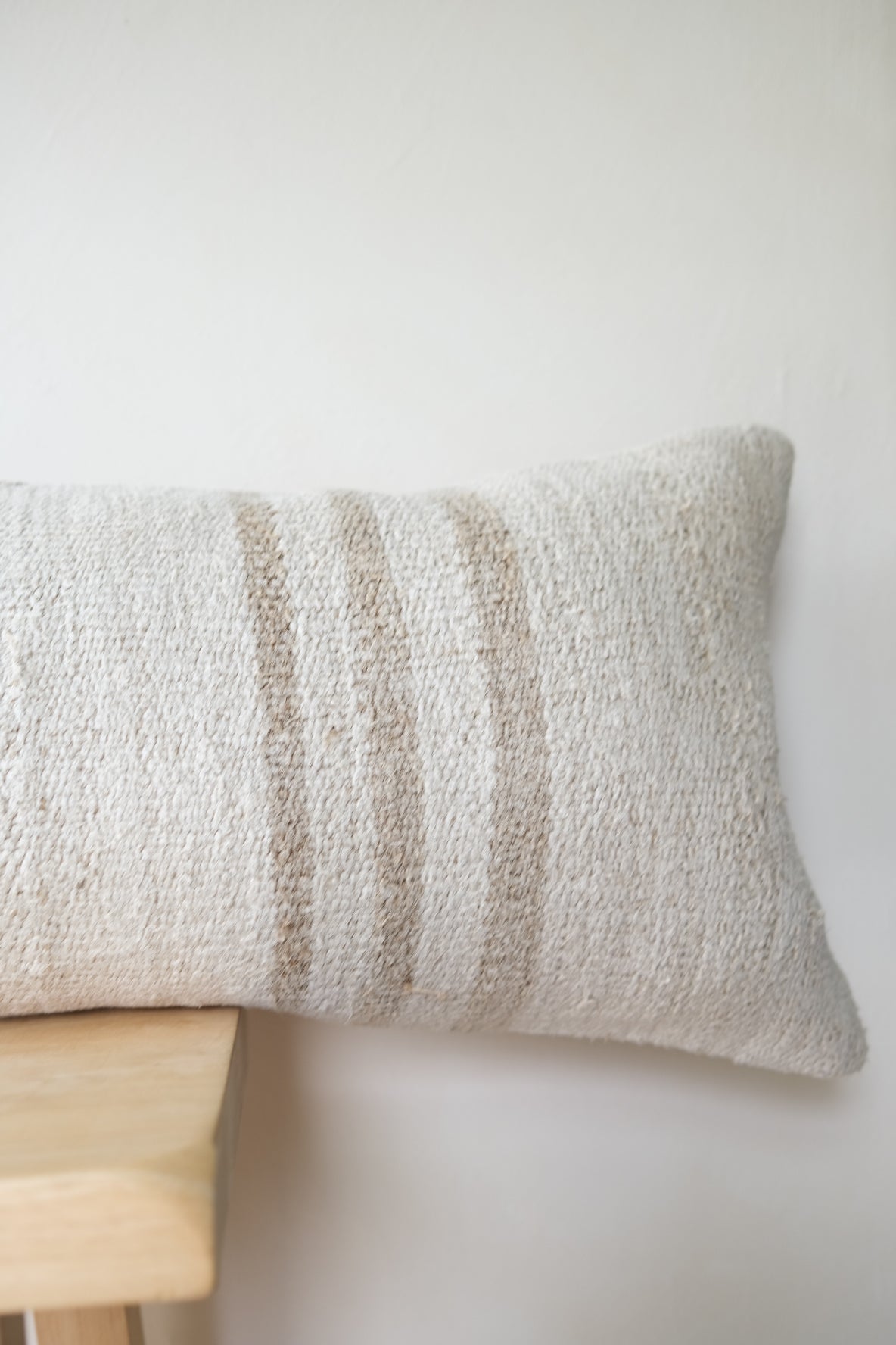 Aleric Kilim Long Lumbar