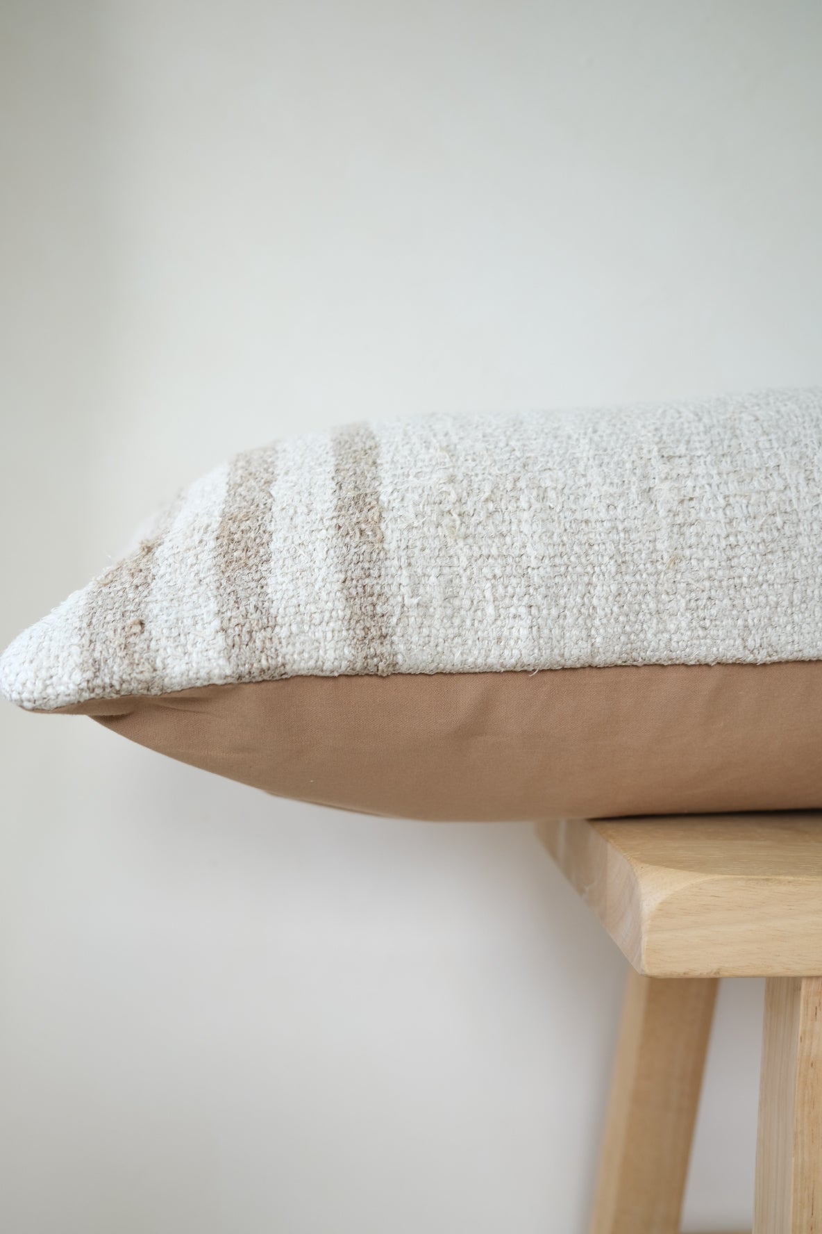 Aleric Kilim Long Lumbar