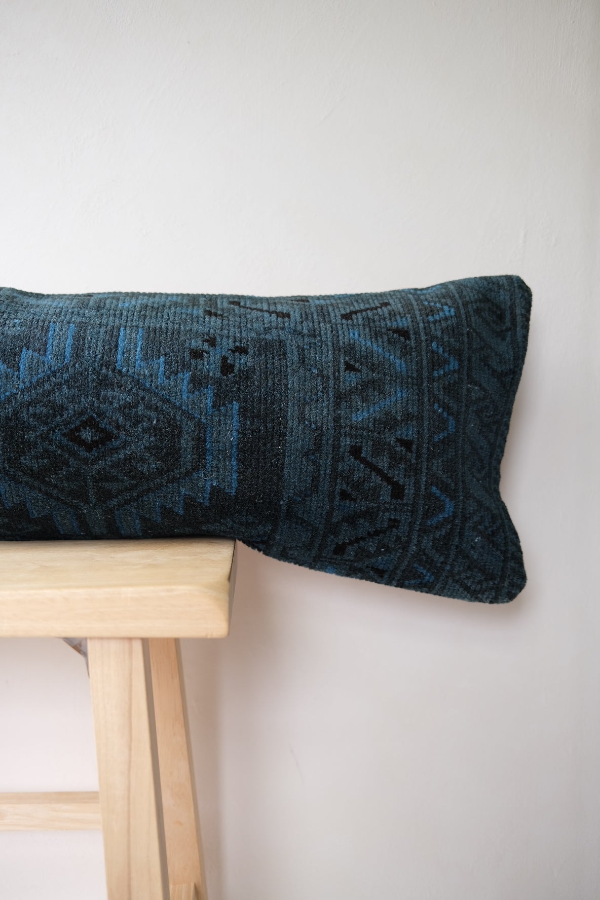 Zola Turkish Long Lumbar