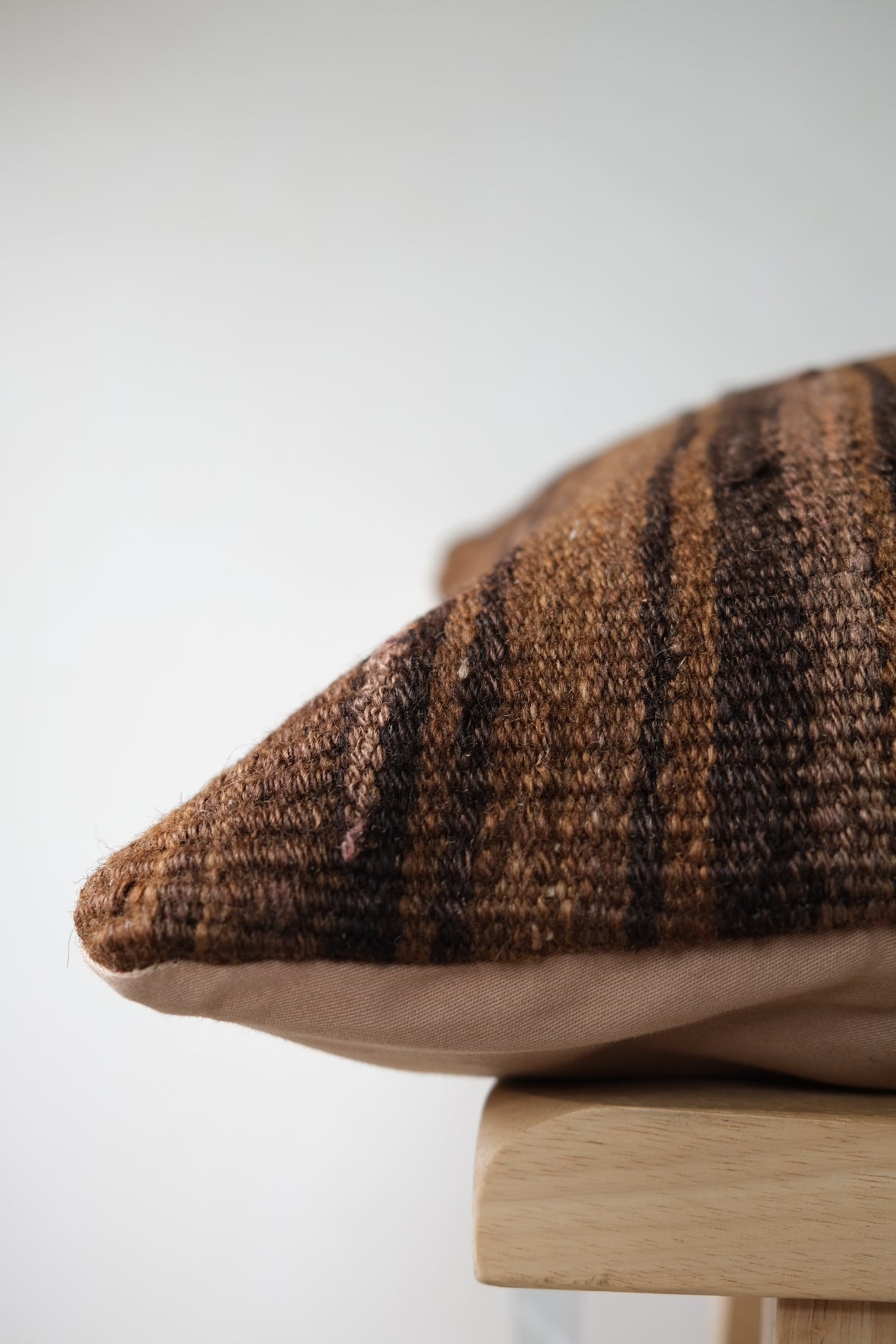 Emir Kilim Lumbar