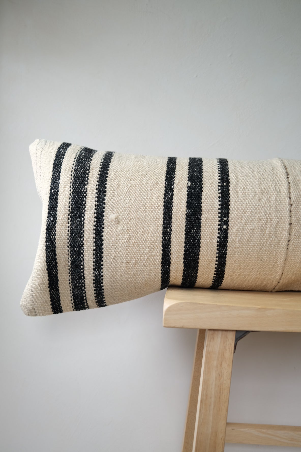 Lale Kilim Long Lumbar