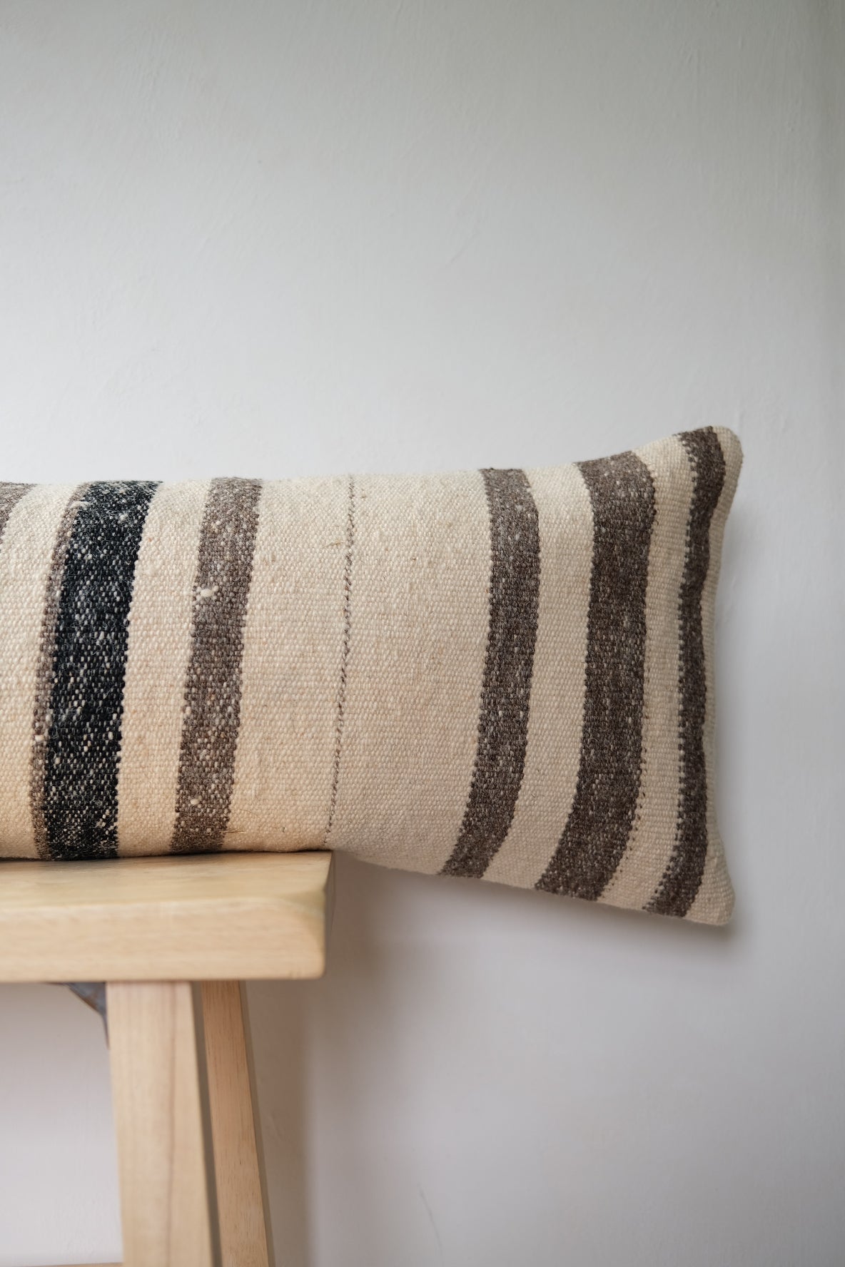 Lale Kilim Long Lumbar