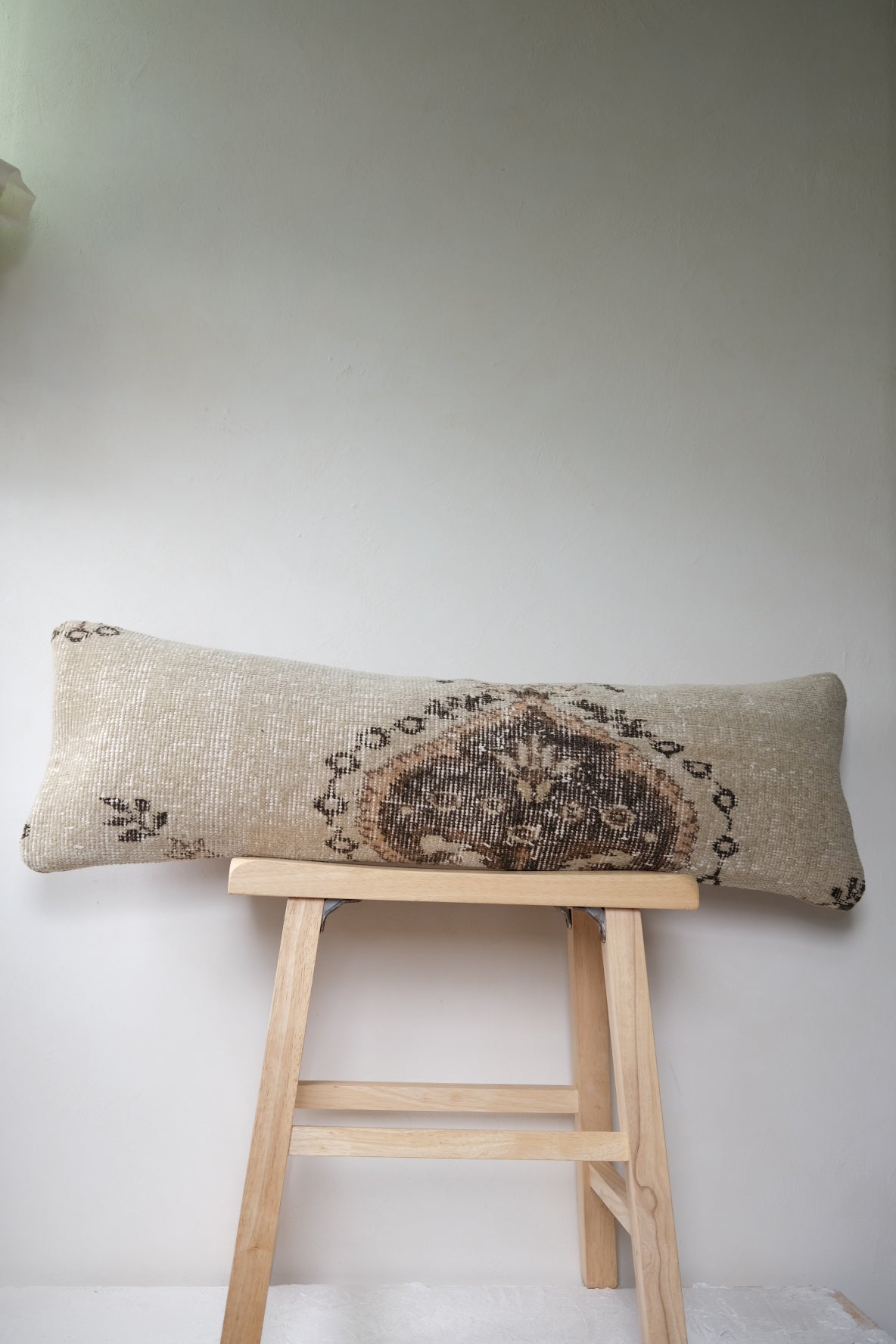 Soraya Turkish Lumbar