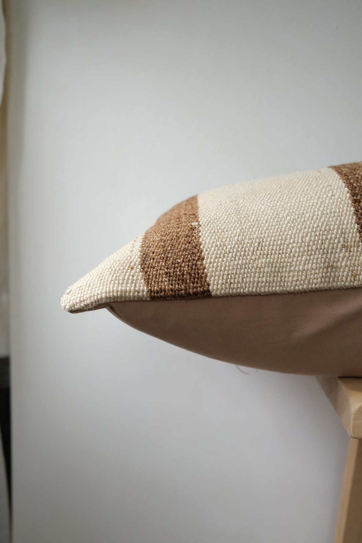 Jale Kilim Long Lumbar