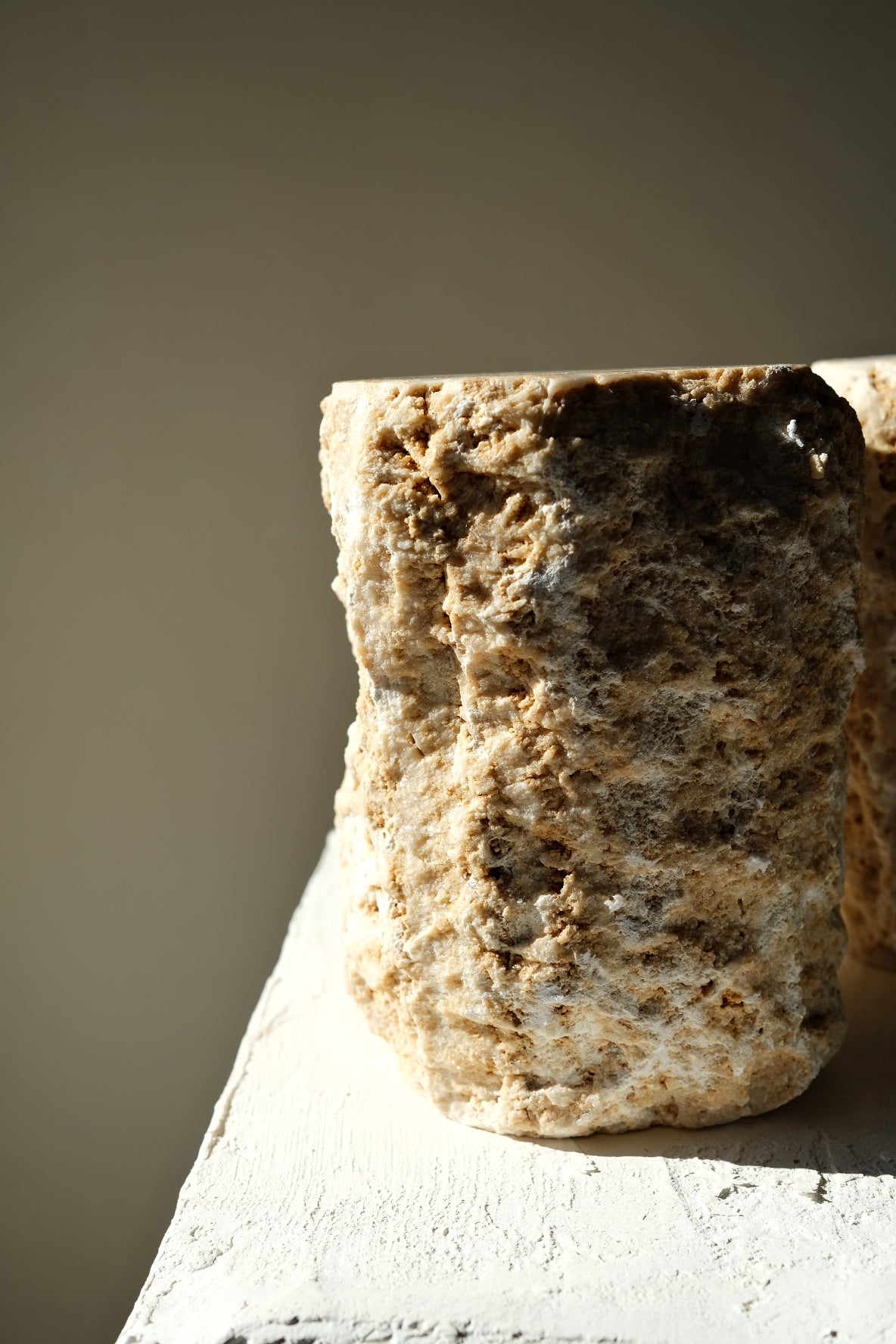 Aruna Onyx Candle Holder