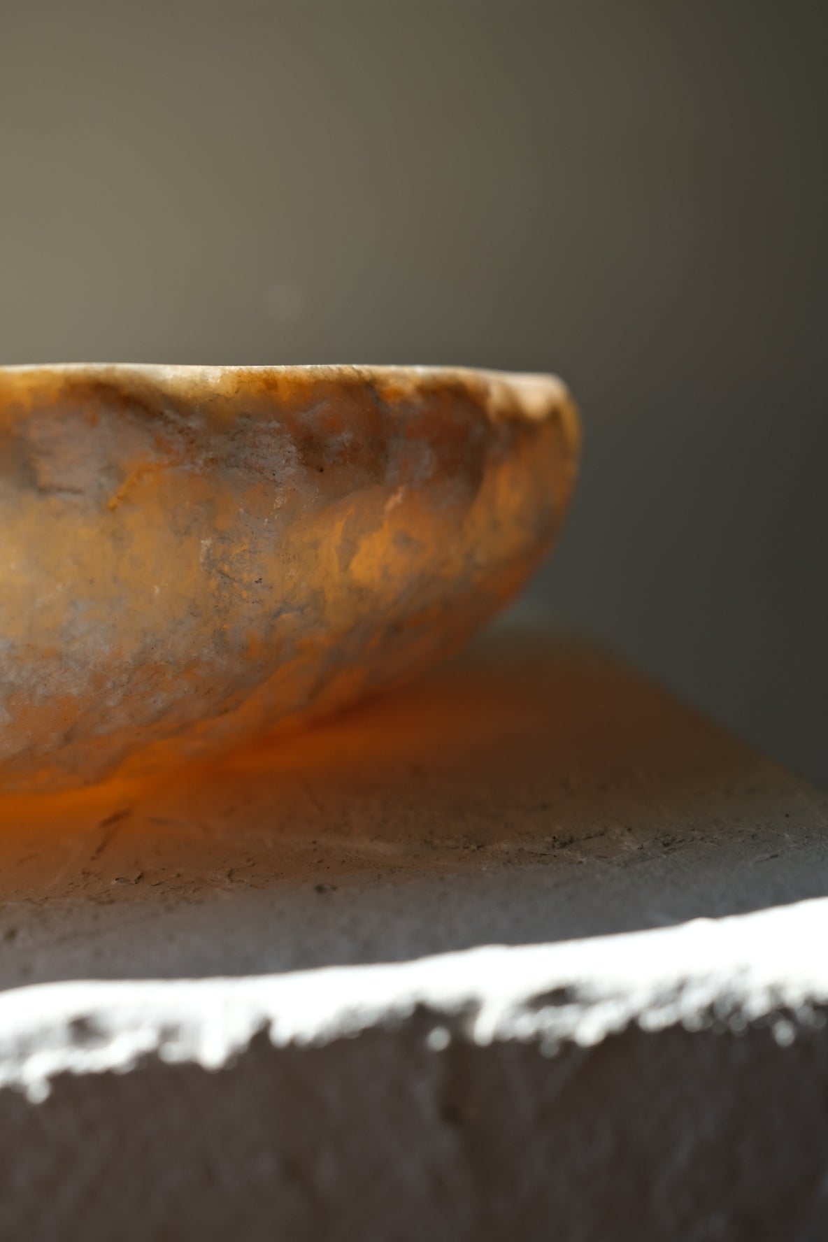Aruna Onyx Bowl