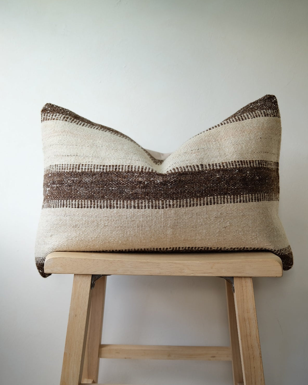 Alex Kilim Lumbar