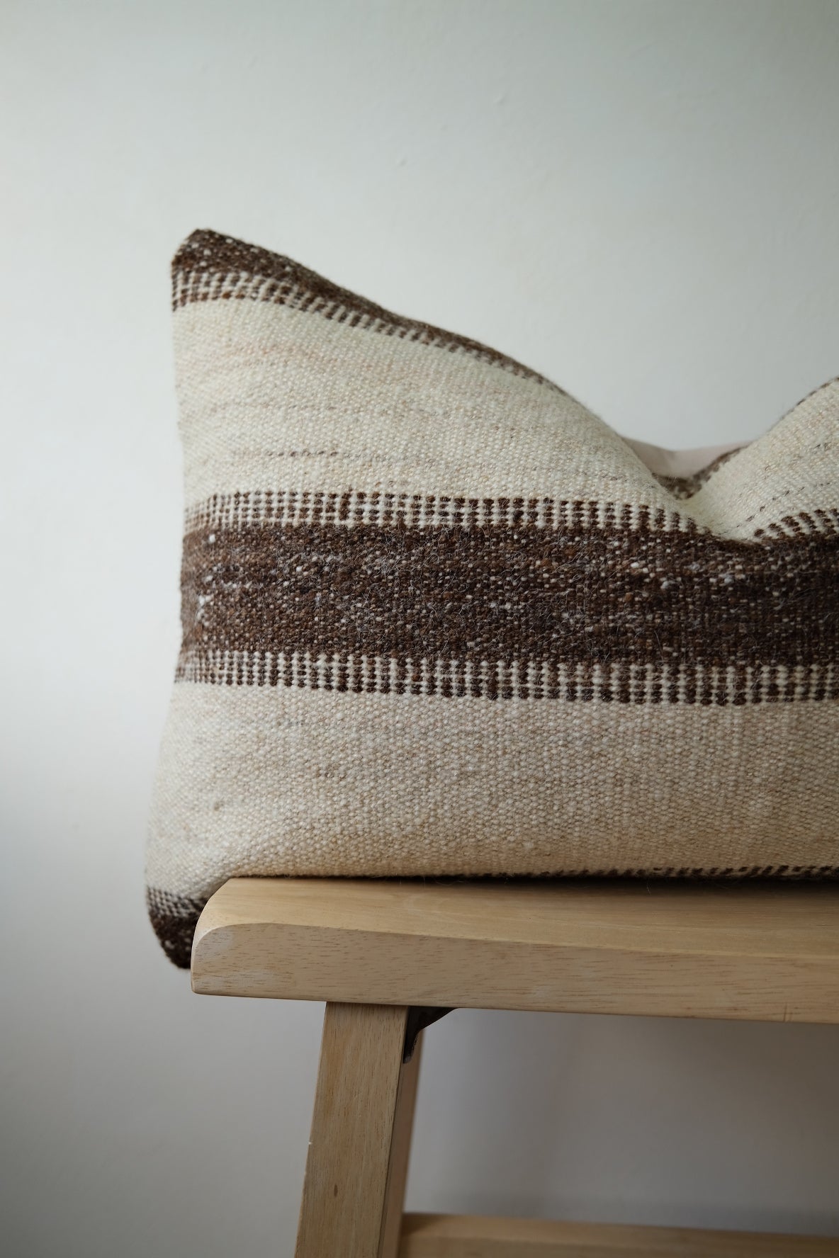 Alex Kilim Lumbar
