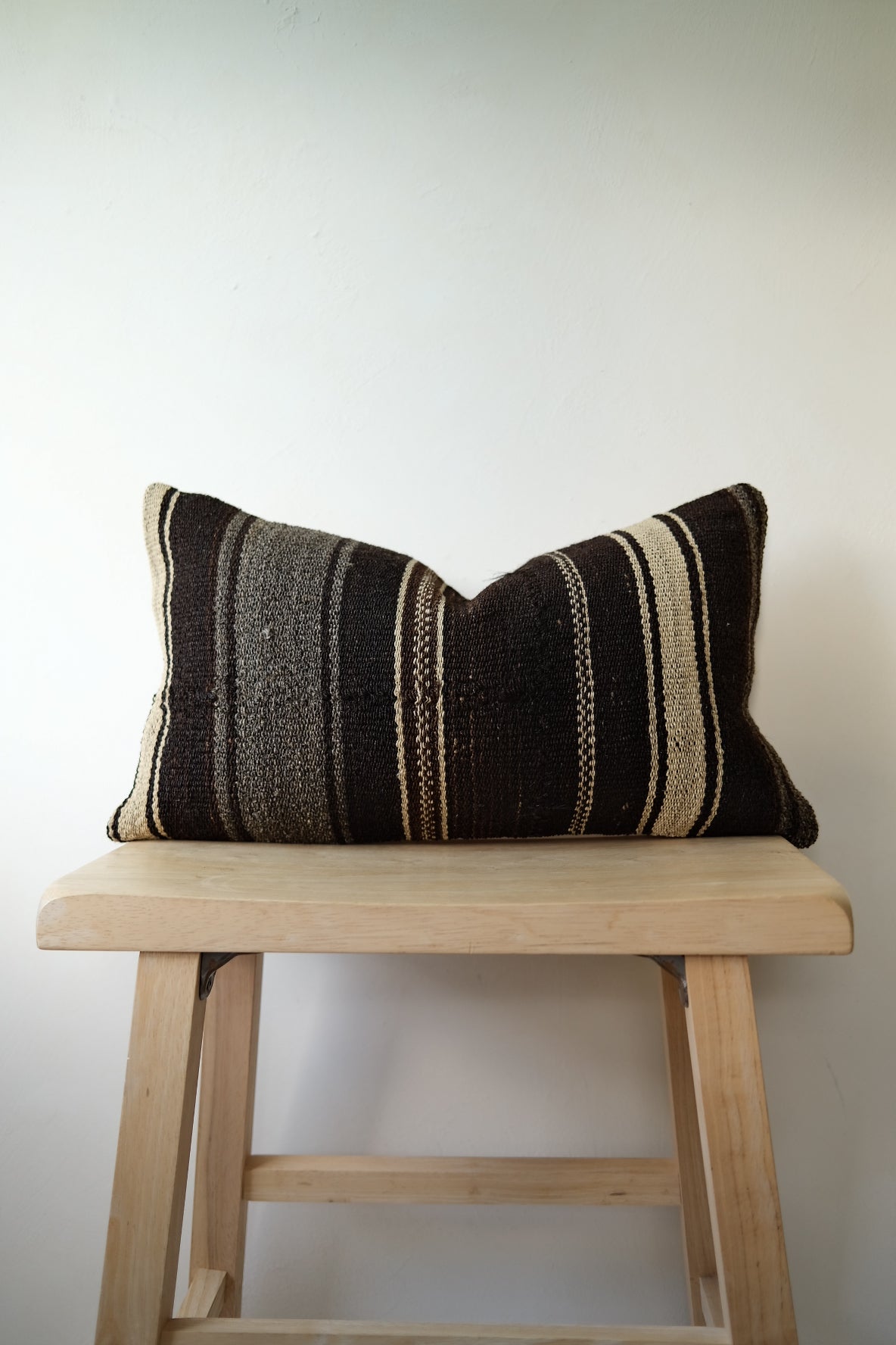 Kori Kilim Lumbar No.2