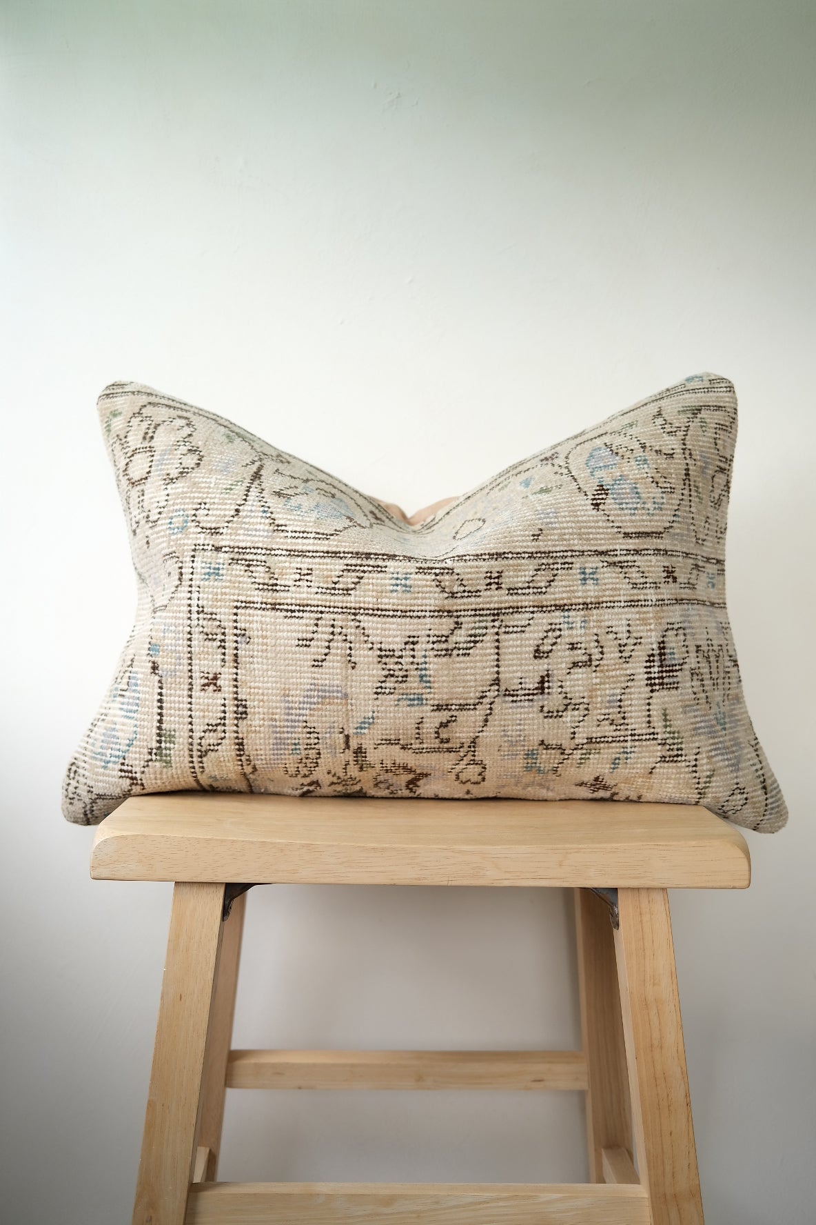 Rebecca Turkish Lumbar