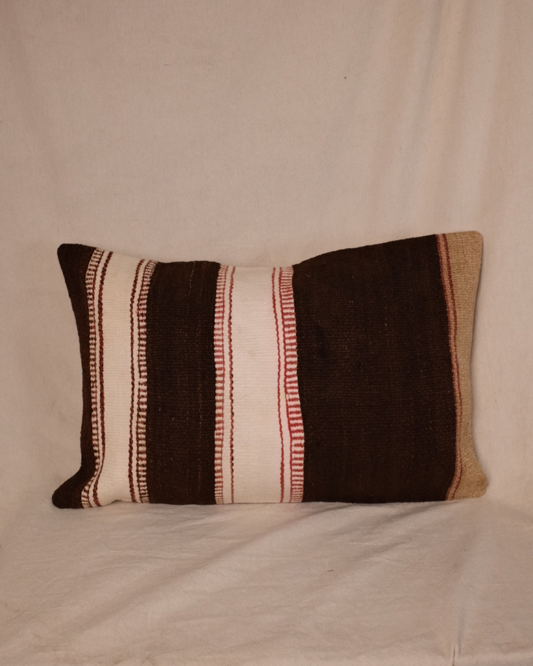 Iznik Kilim Pillow