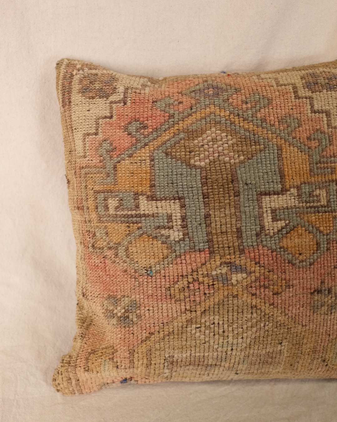 Lalin Turkish Pillow