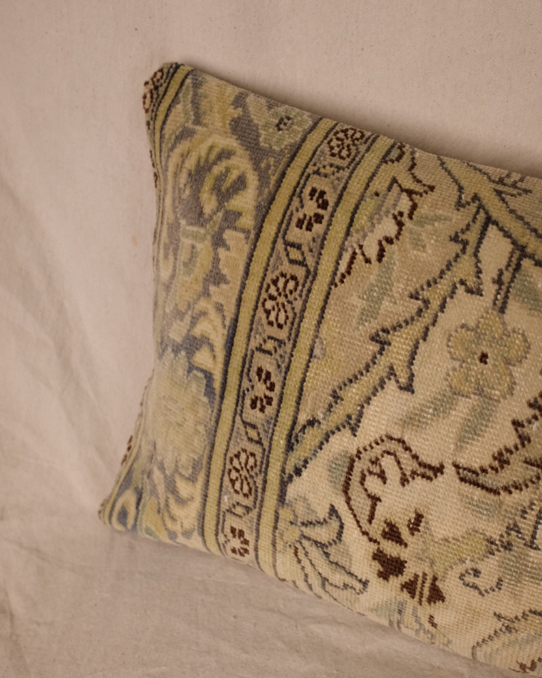 Mardin Turkish Pillow