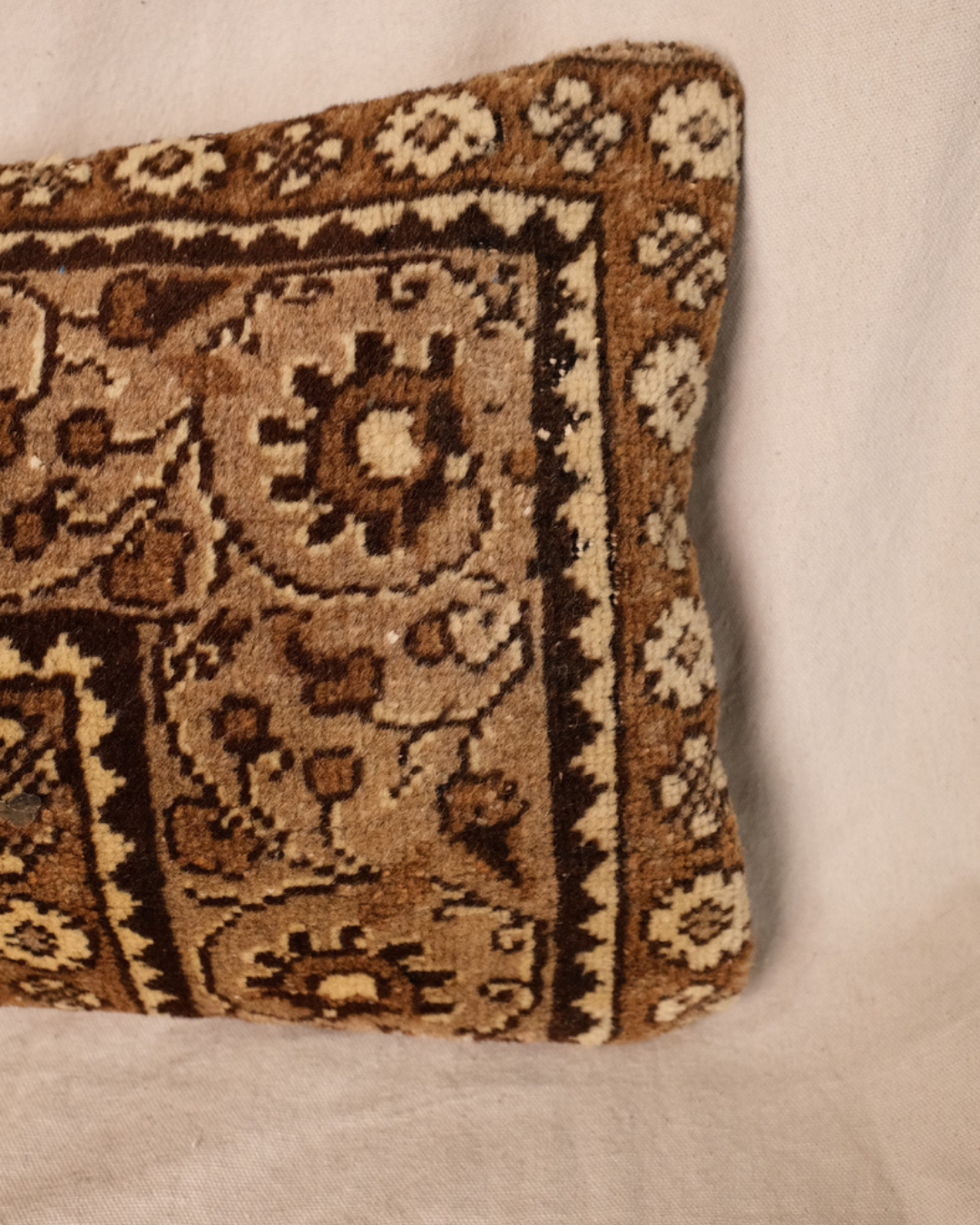 Nazan Turkish Pillow