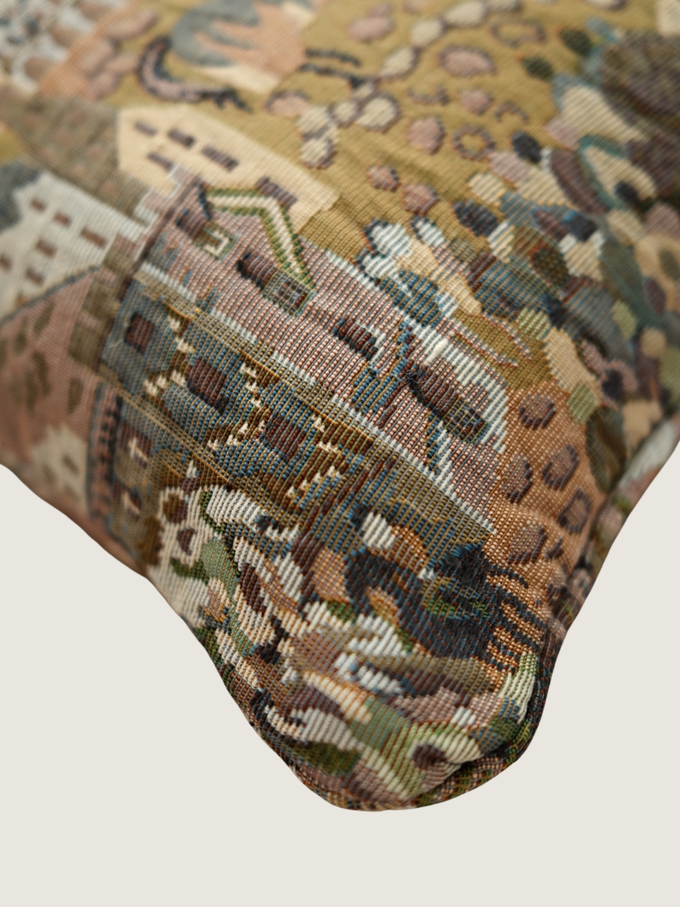 Olivia Tapestry Long Lumbar