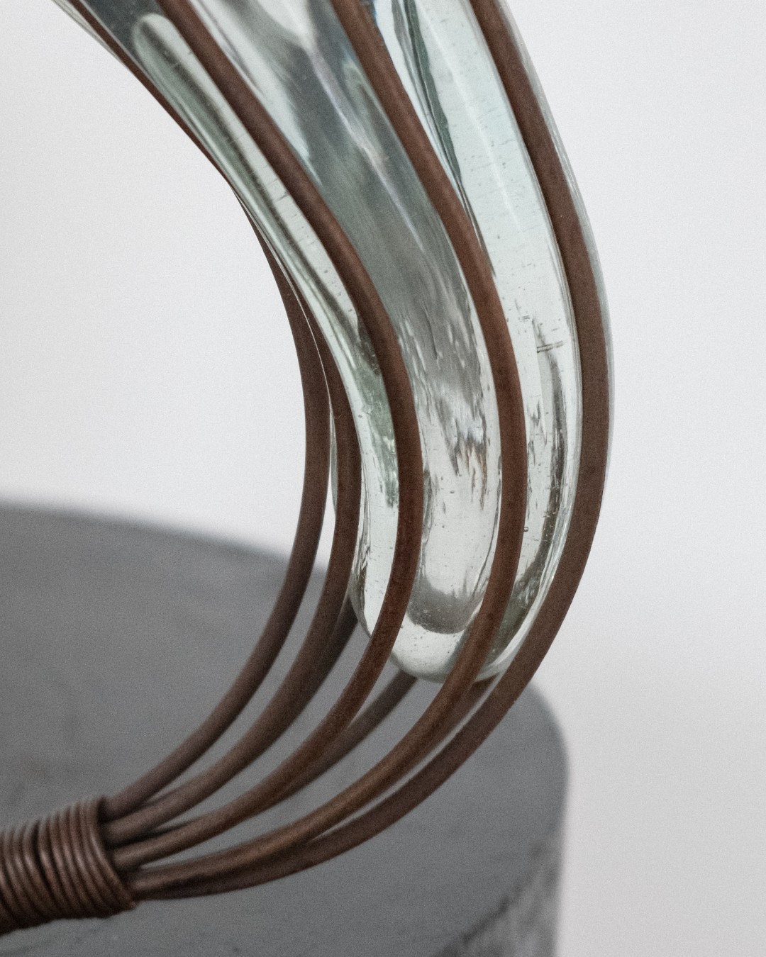 Vela Vase