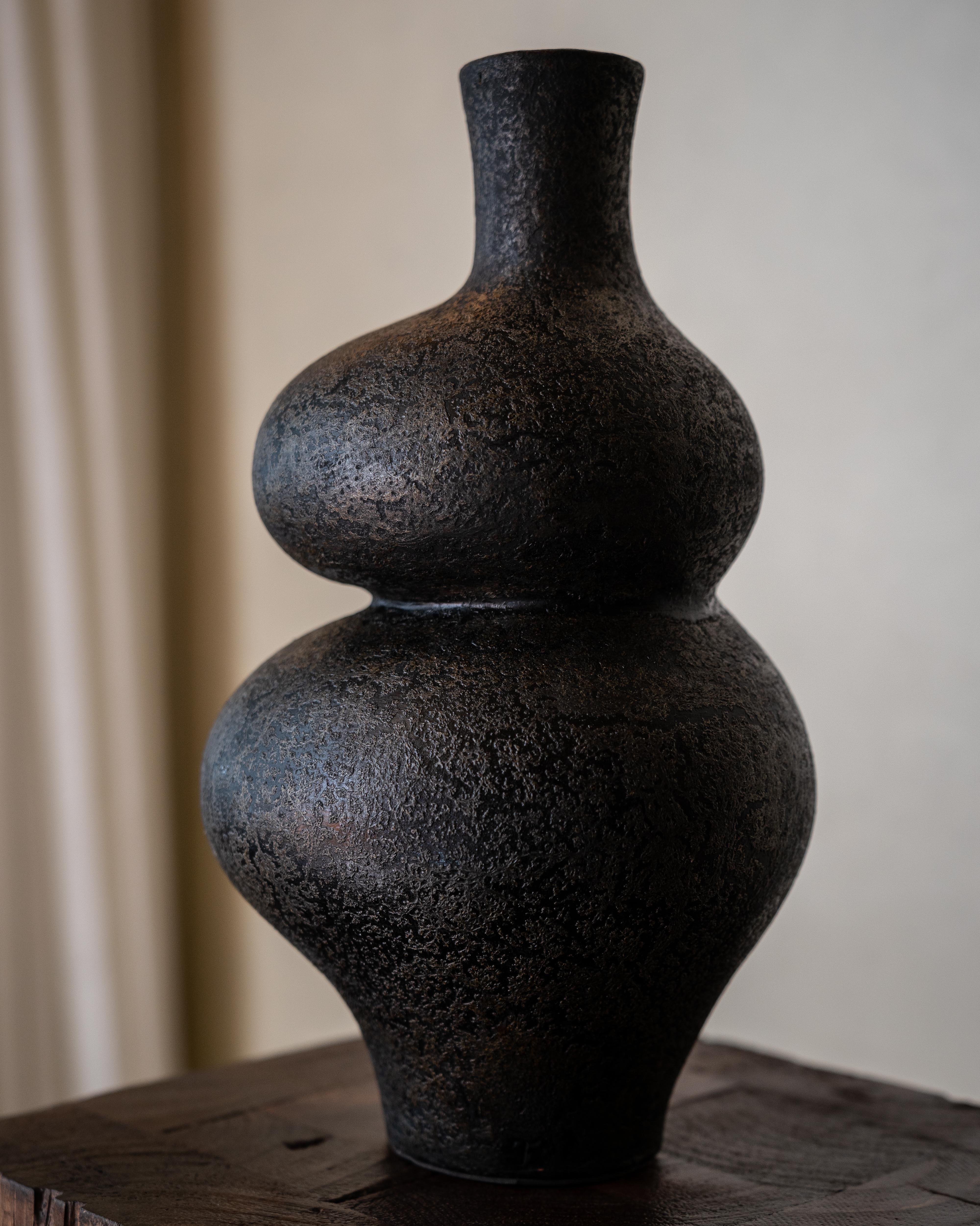 Yono Vessel