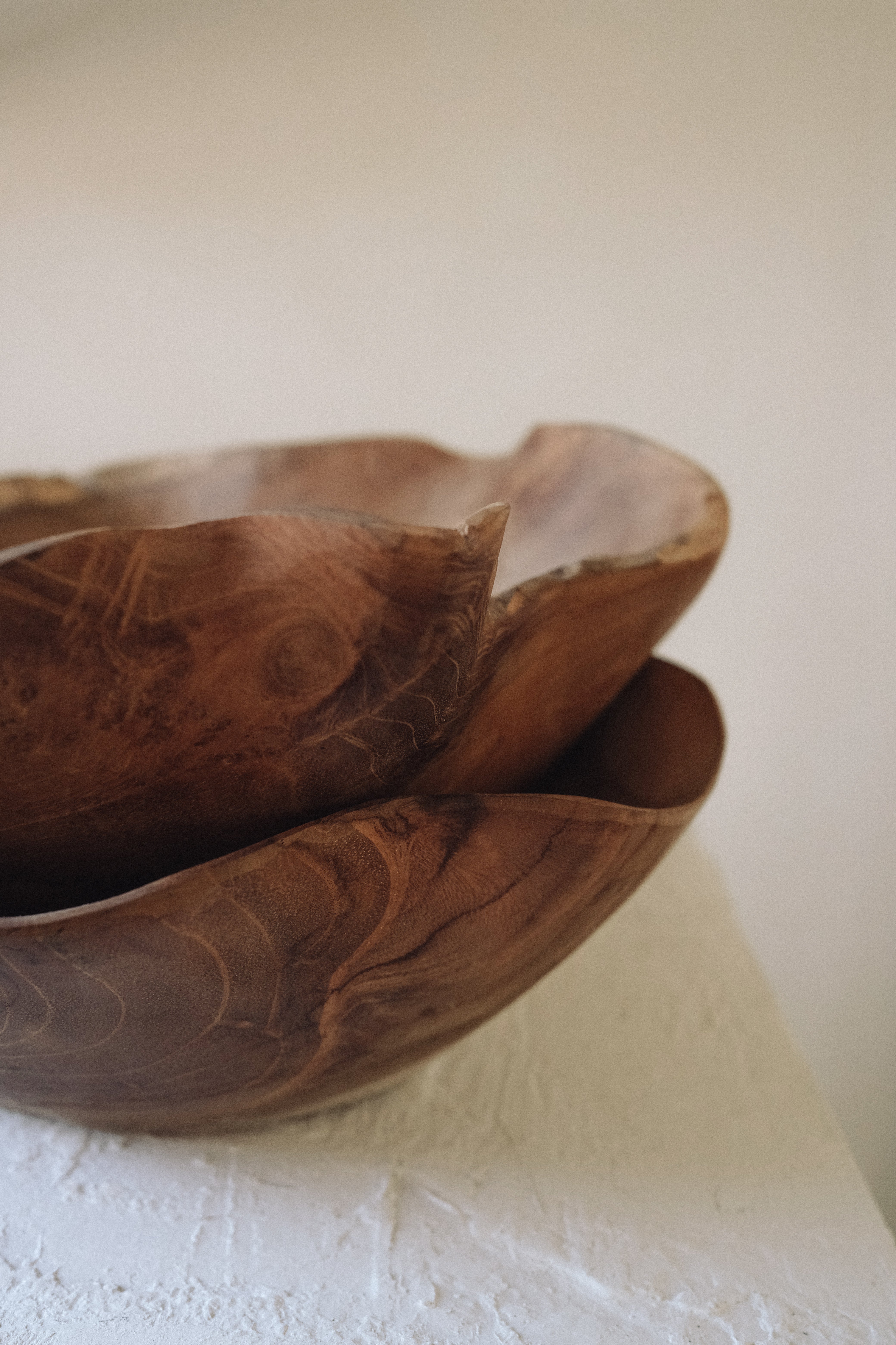 Solid Teak Ruffle bowl