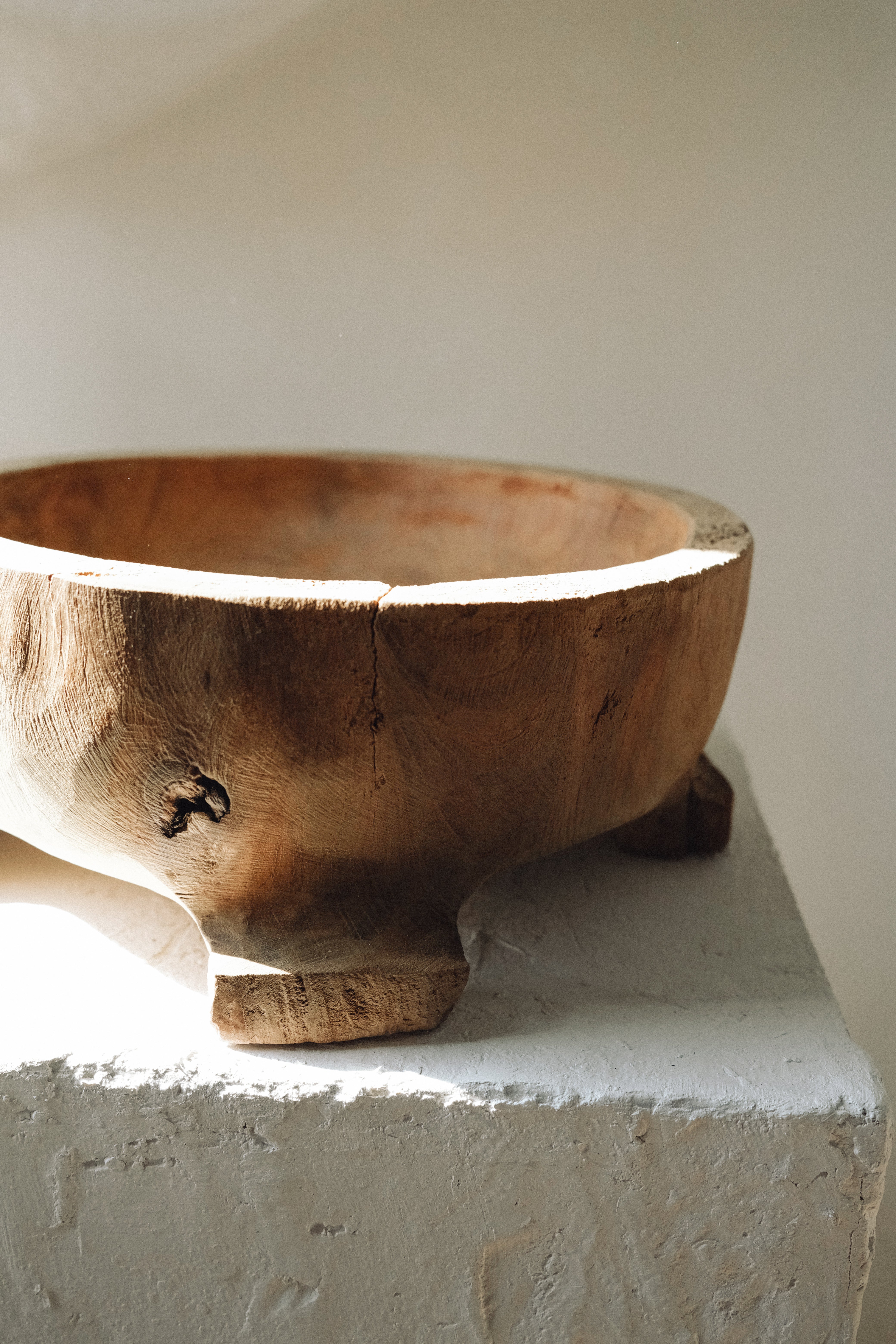 Round Teak Wood Tray