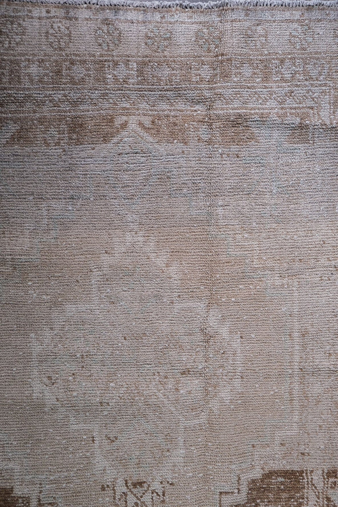Emre (6.4 x 3.1) VINTAGE RUGS Twenty Third by Deanne 